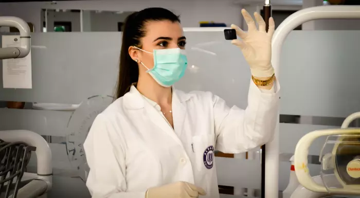 Lab Worker